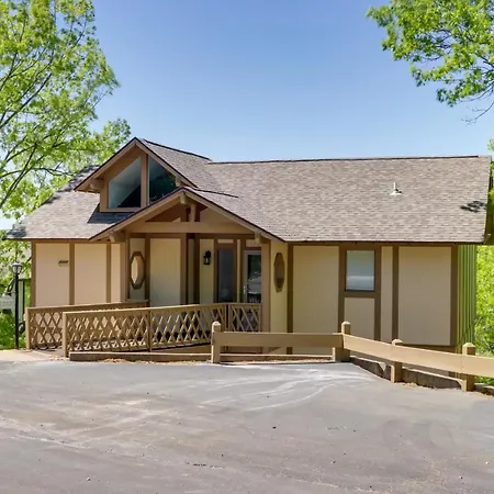 Osage Beach Vacation Rental With Deck And Grill